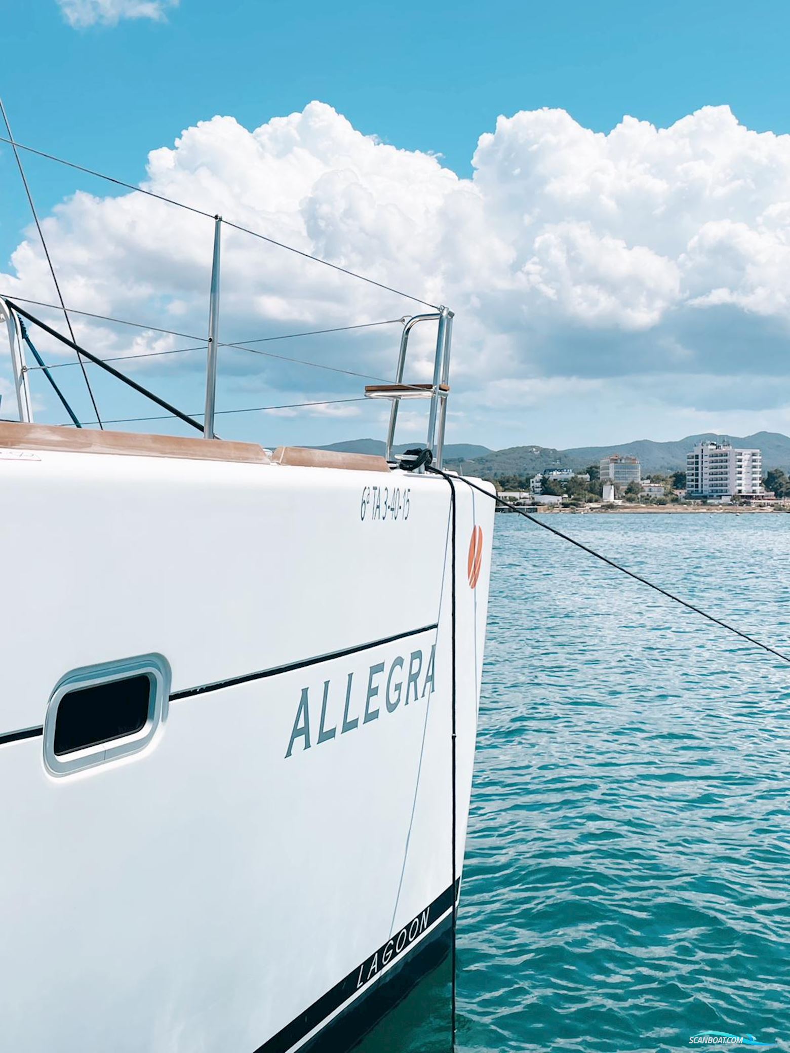 Lagoon 450 F