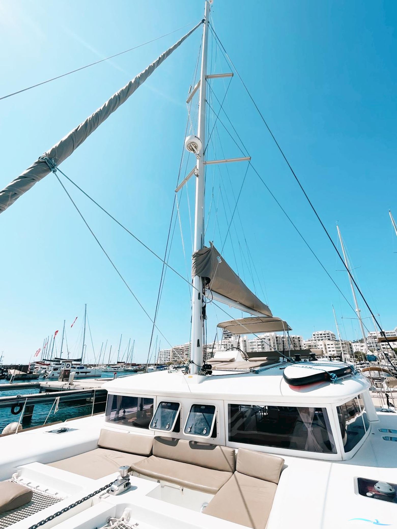 Lagoon 450 F