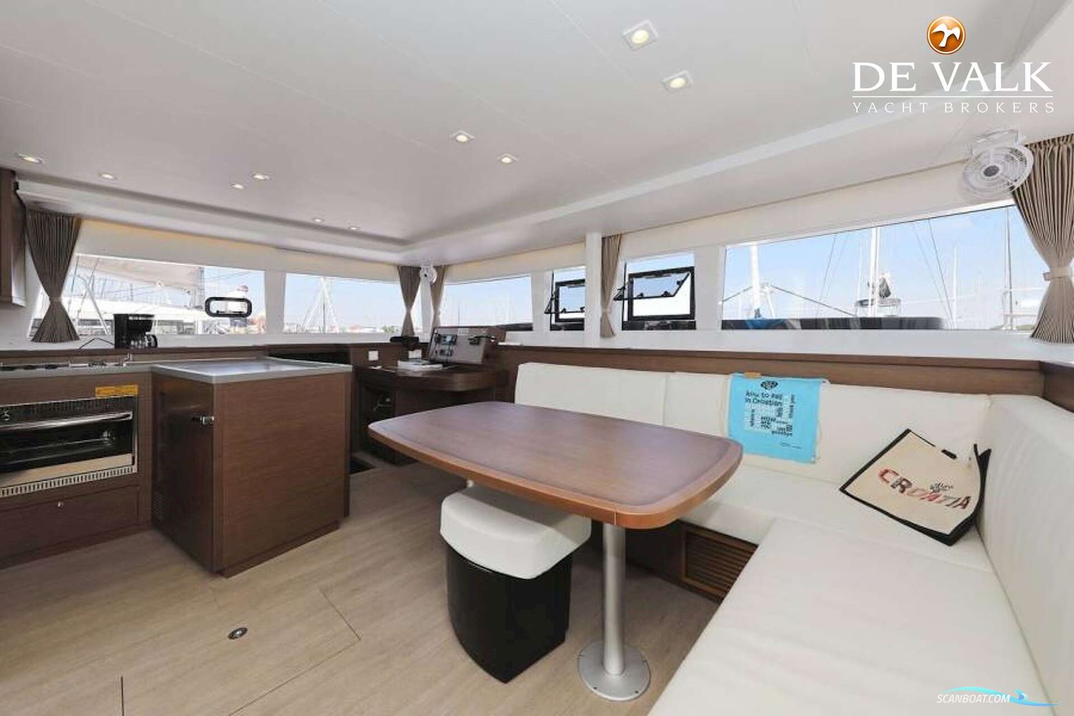 Lagoon 450 Flybridge