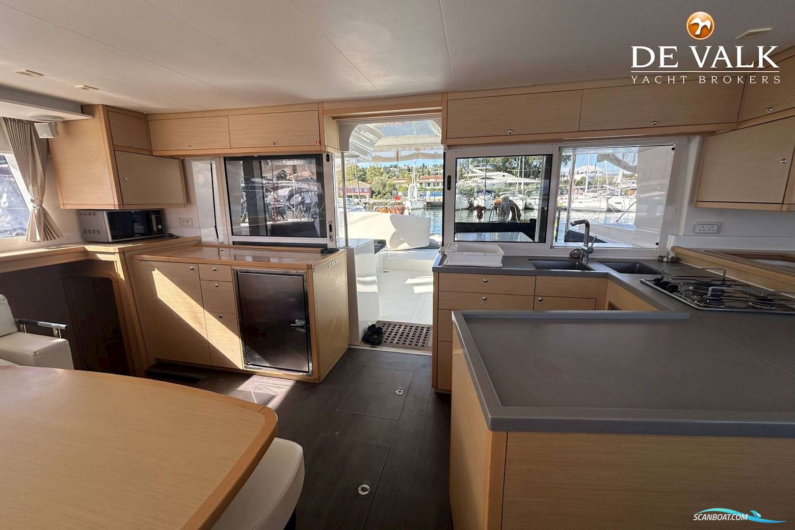 Lagoon 450