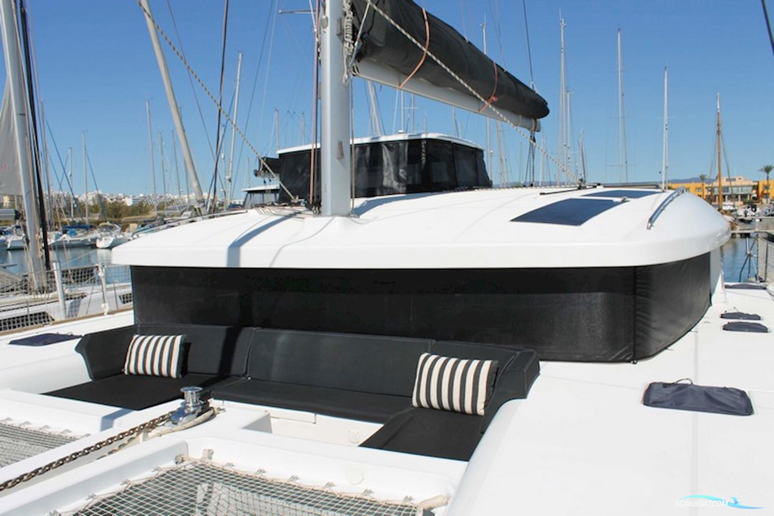 Lagoon 450S