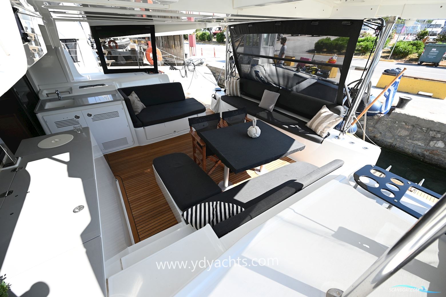 Lagoon 46