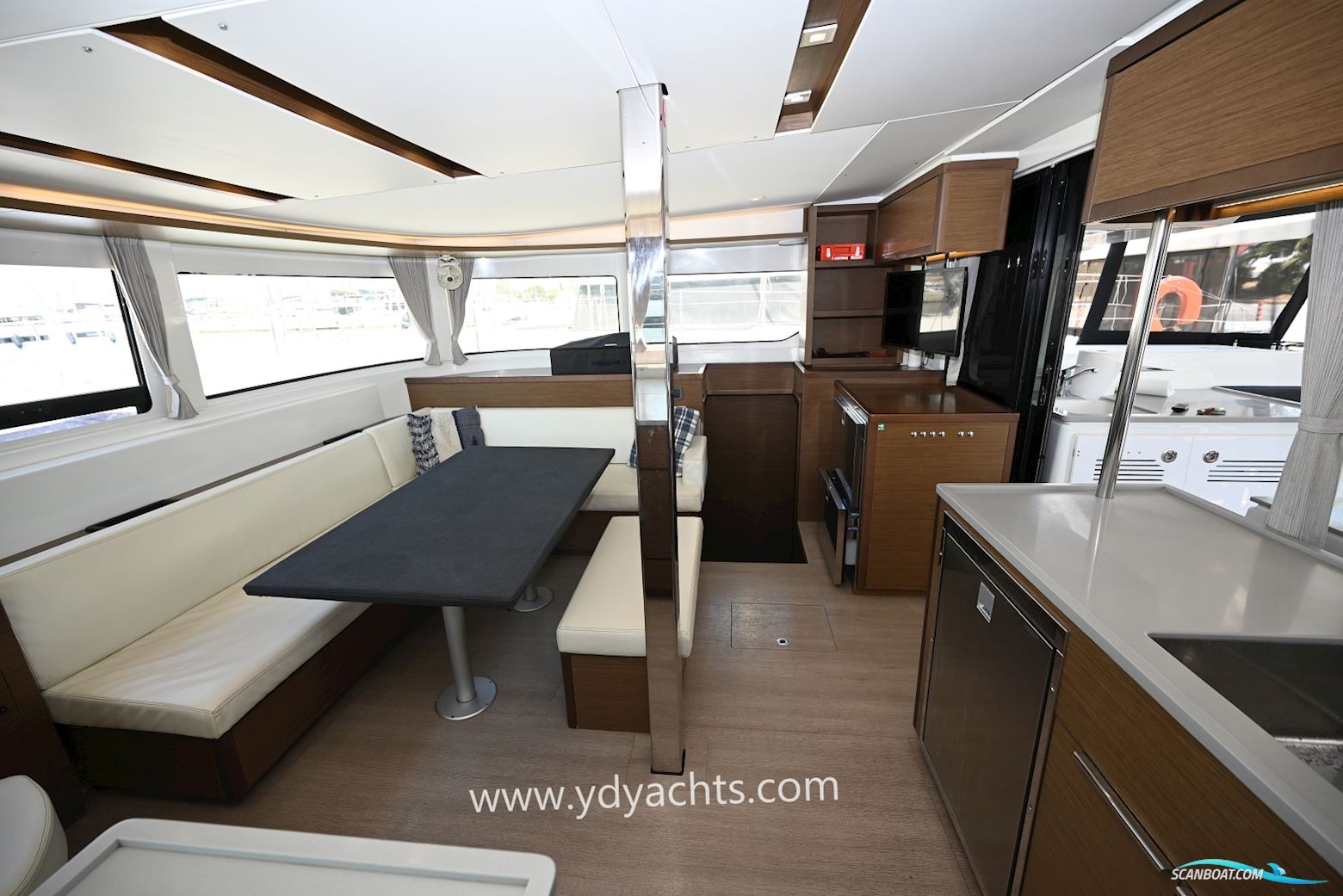 Lagoon 46
