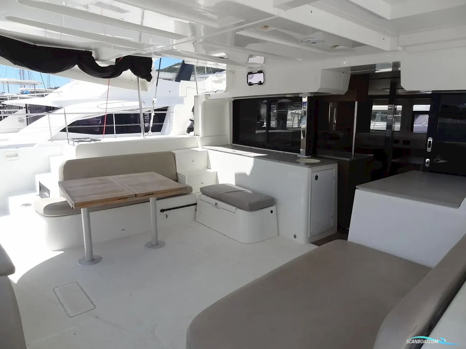 Lagoon 46
