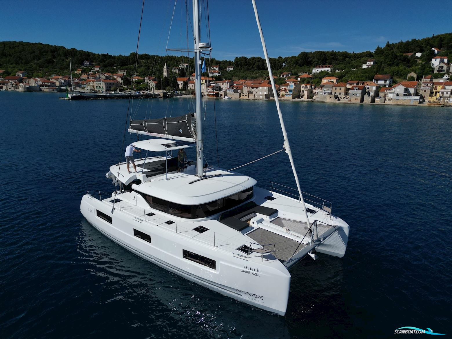Lagoon 46