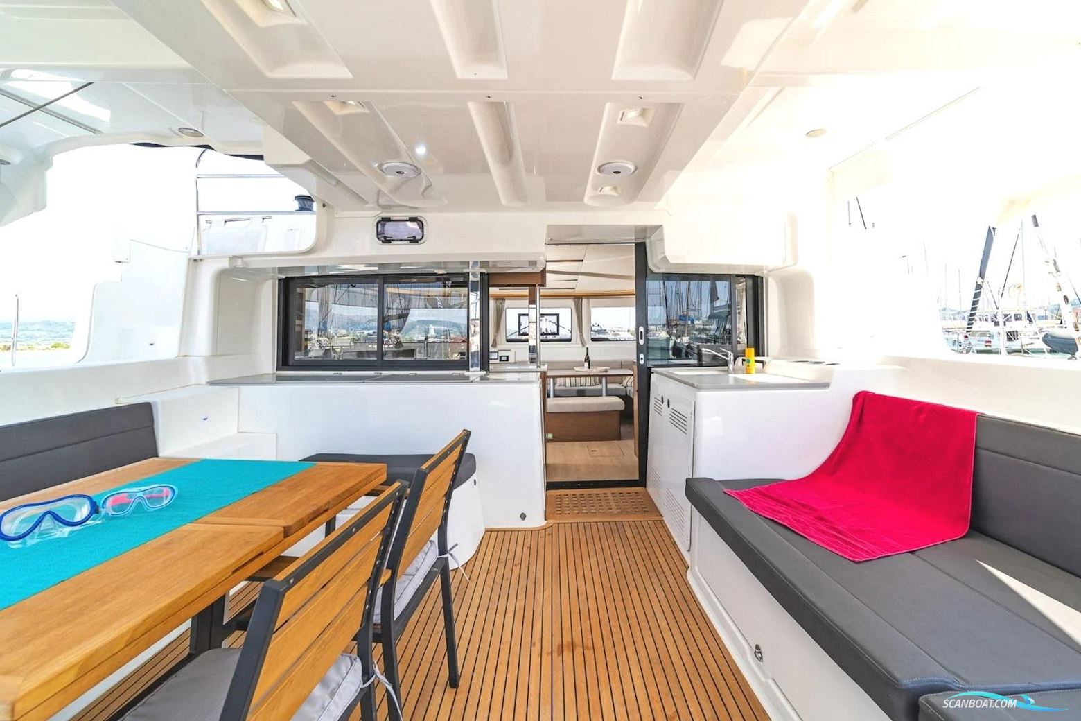 Lagoon 46