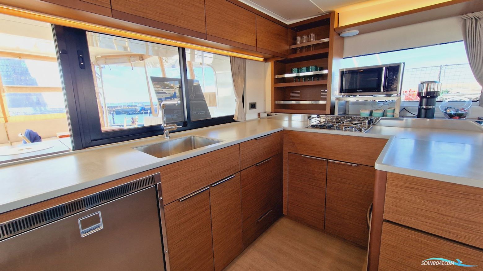 Lagoon 46