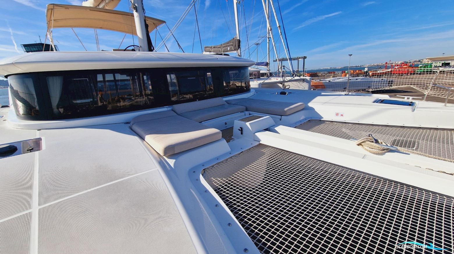 Lagoon 46