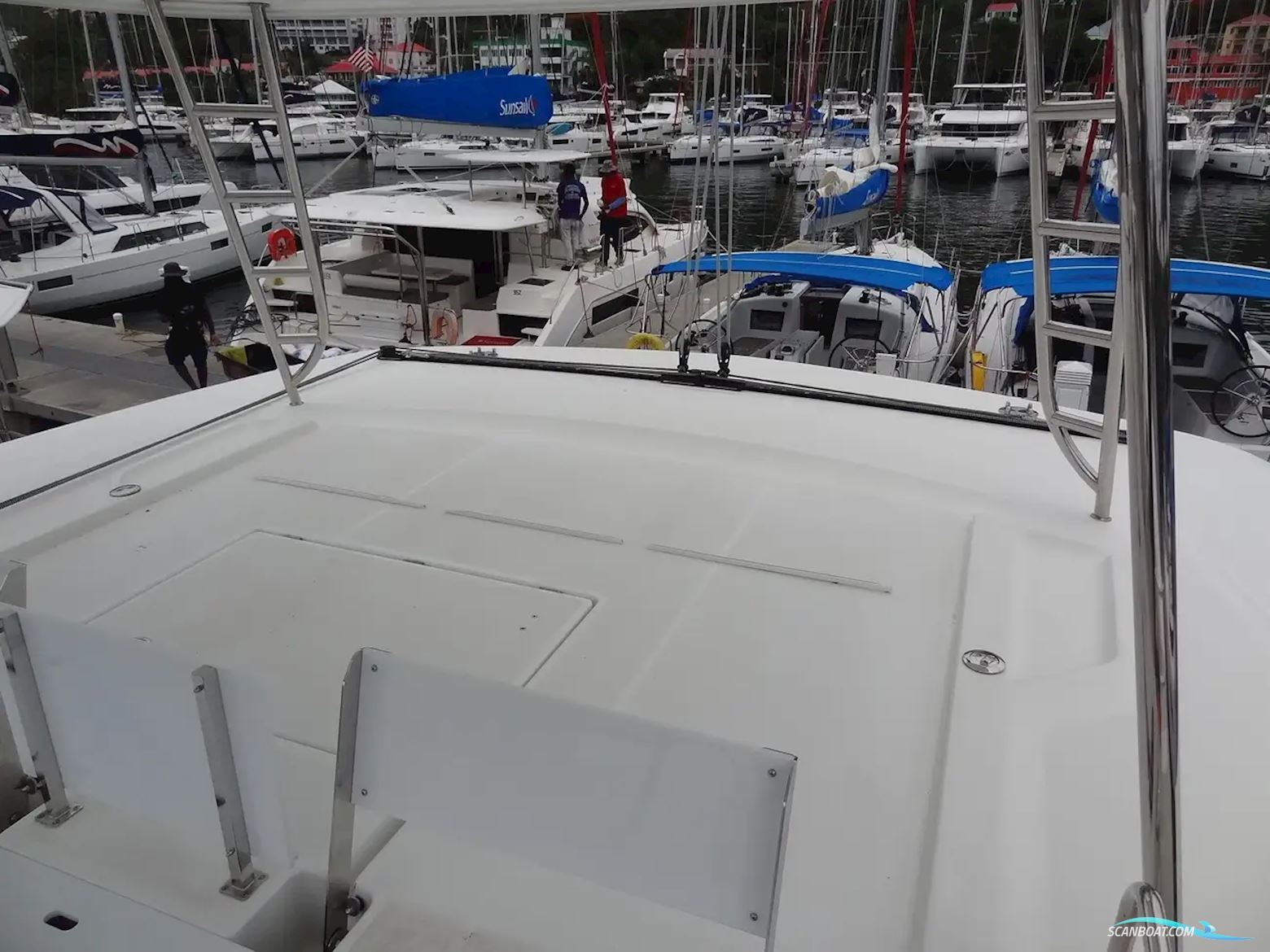 Lagoon 50