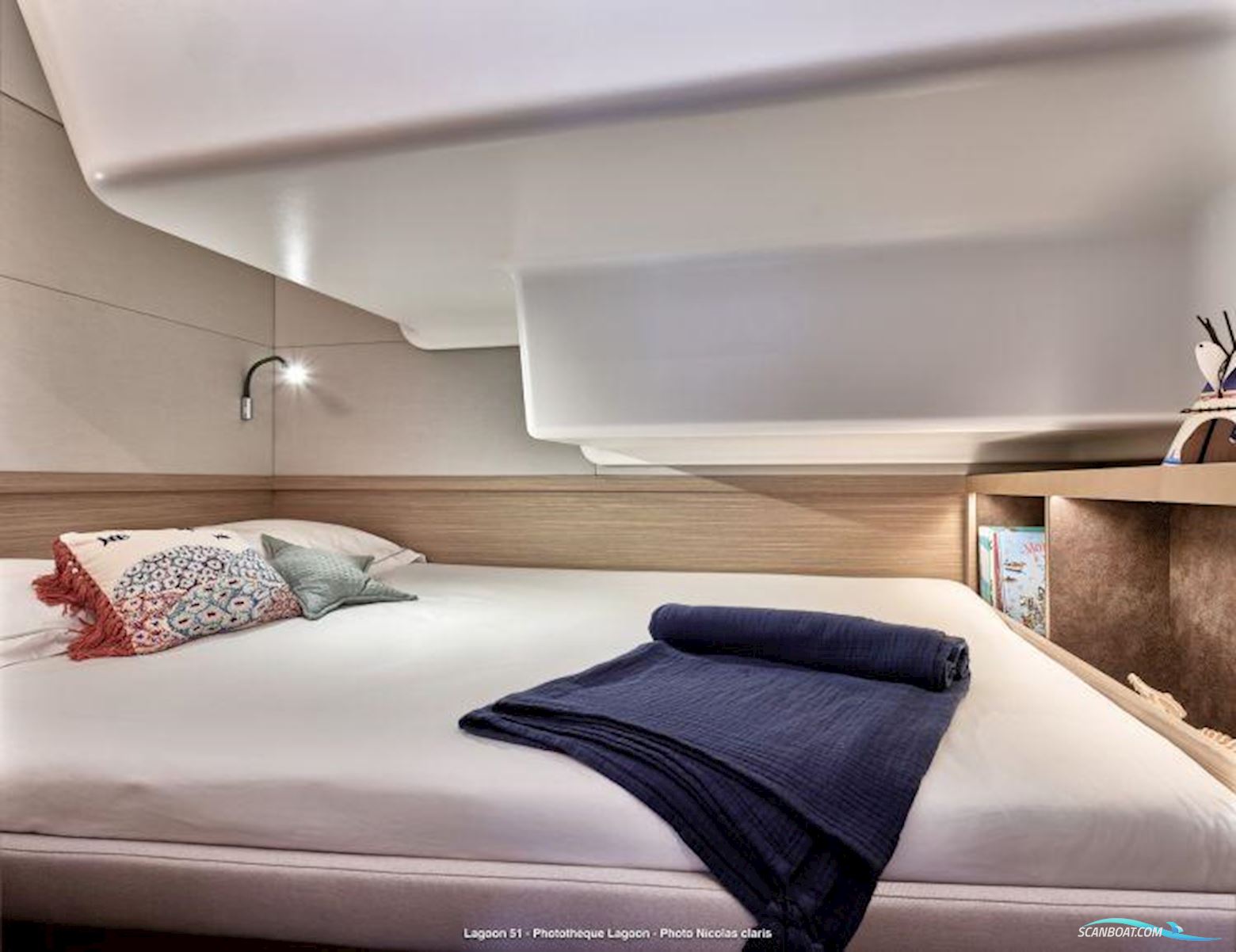 Lagoon 51