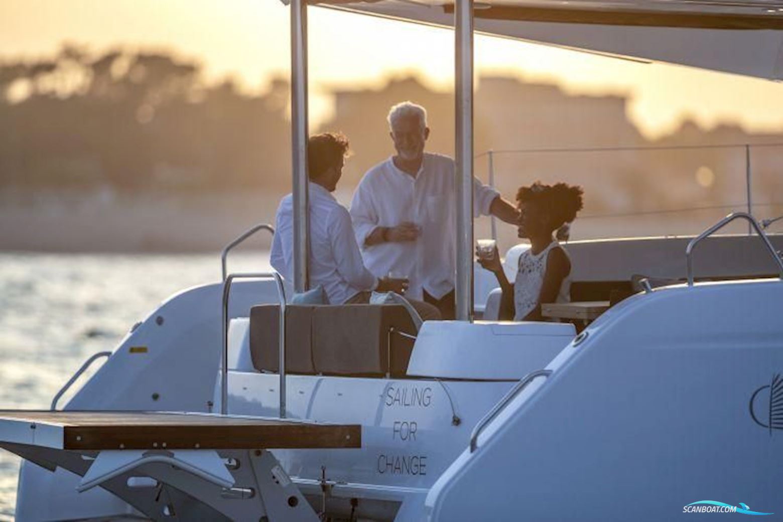 Lagoon 51