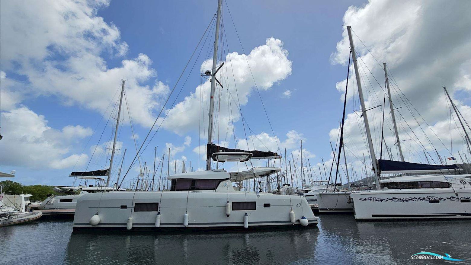 Lagoon Lagoon 42