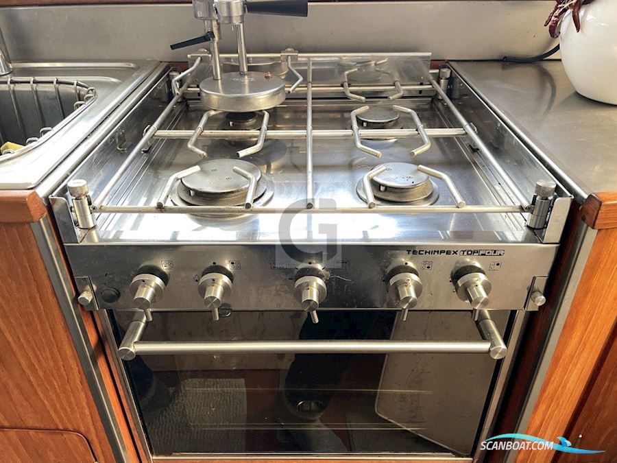 Latini Marine Cat 43