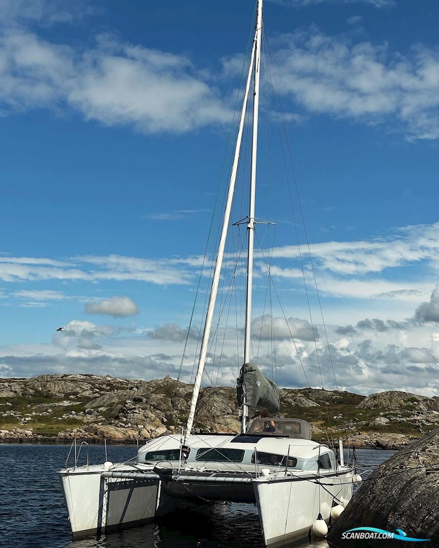 Maram 36 catamaran Multihull boten 1979, met Yamaha High Thrust motor, Norway