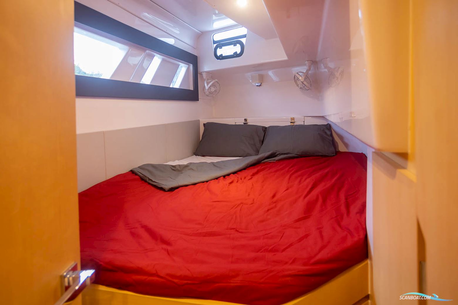 Seawind 1370