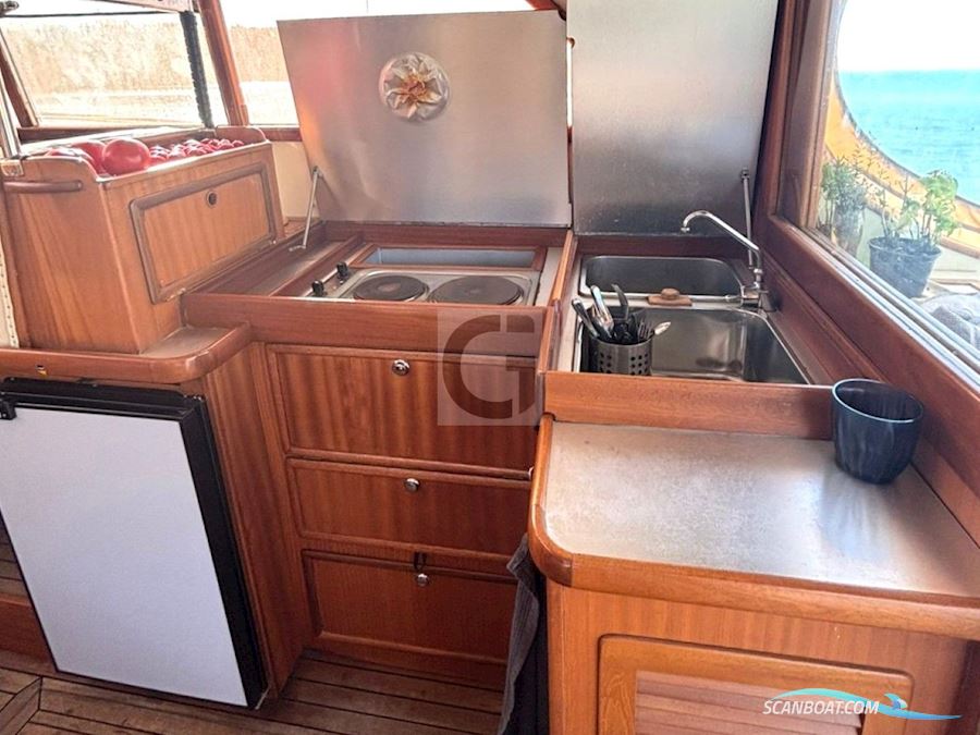 Cantiere Navale Petronio Lobster 44