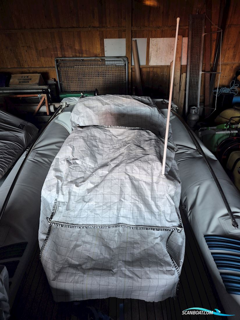 Castoldi JET Tender 18 m. Diesel motor