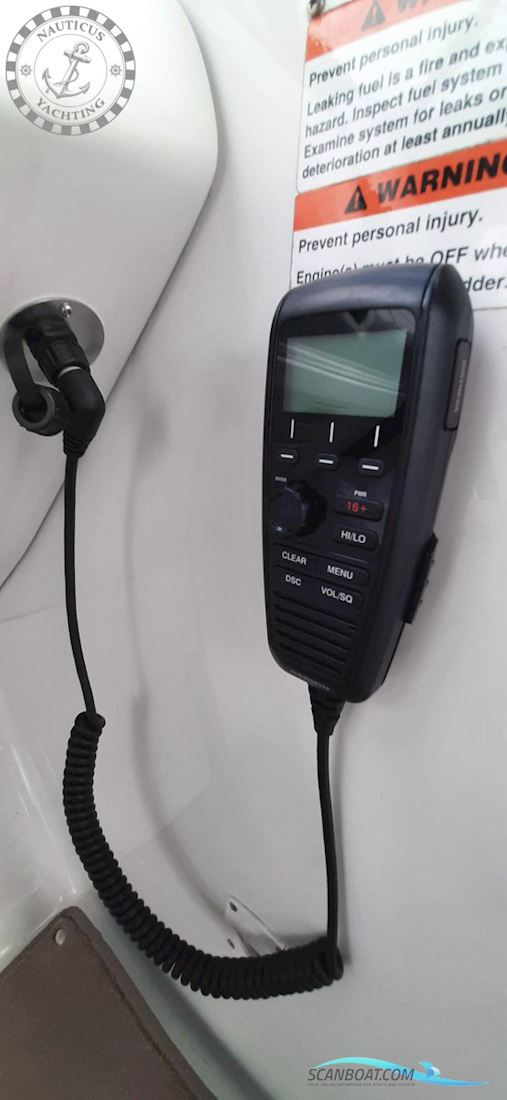 Chris Craft Crowne 25