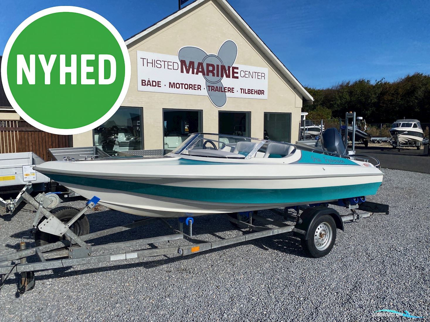 Dateline Bikini Outboard Powerboat 1990, with Yamaha engine, Denmark