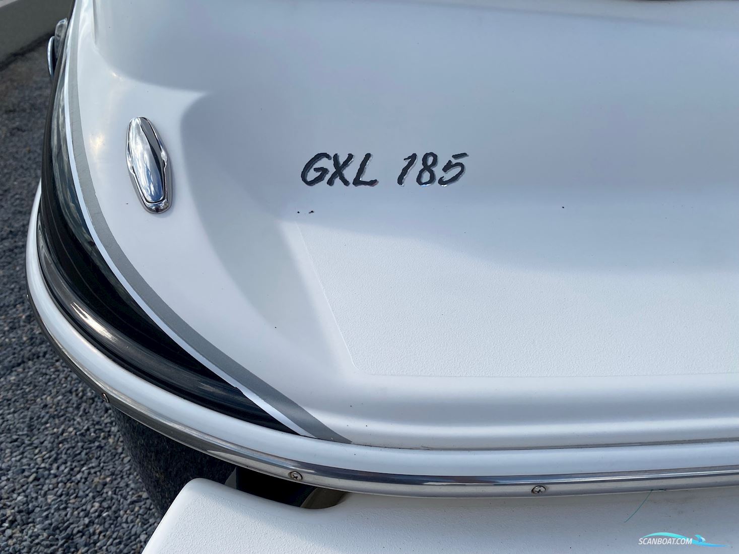 Glastron 185 GXL