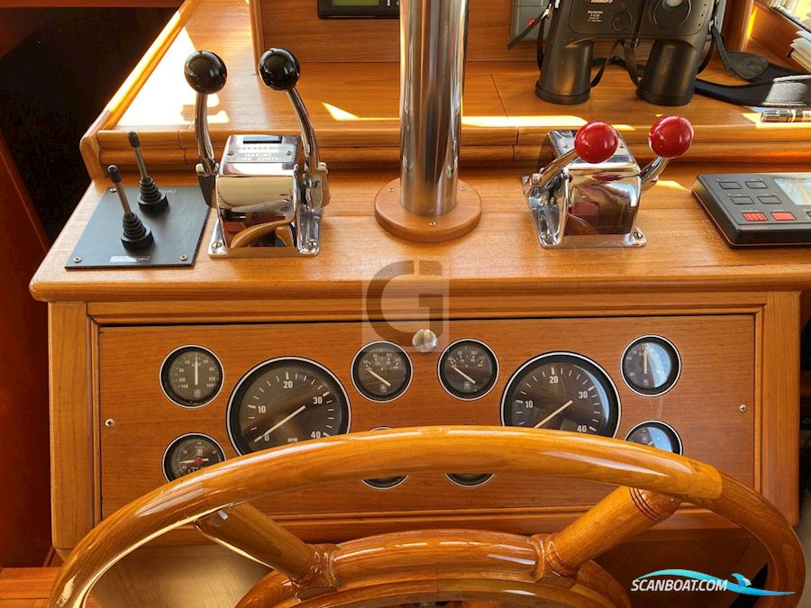 Grand Banks 42 Motoryacht