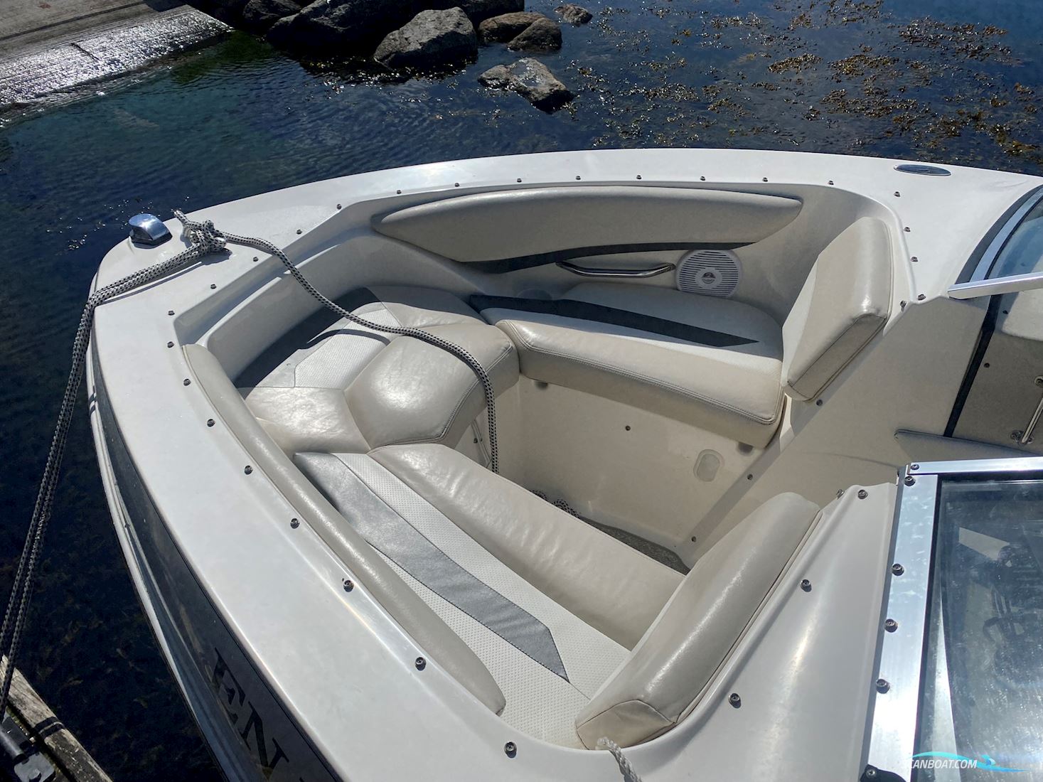 Larson Senza 186 - Bowrider