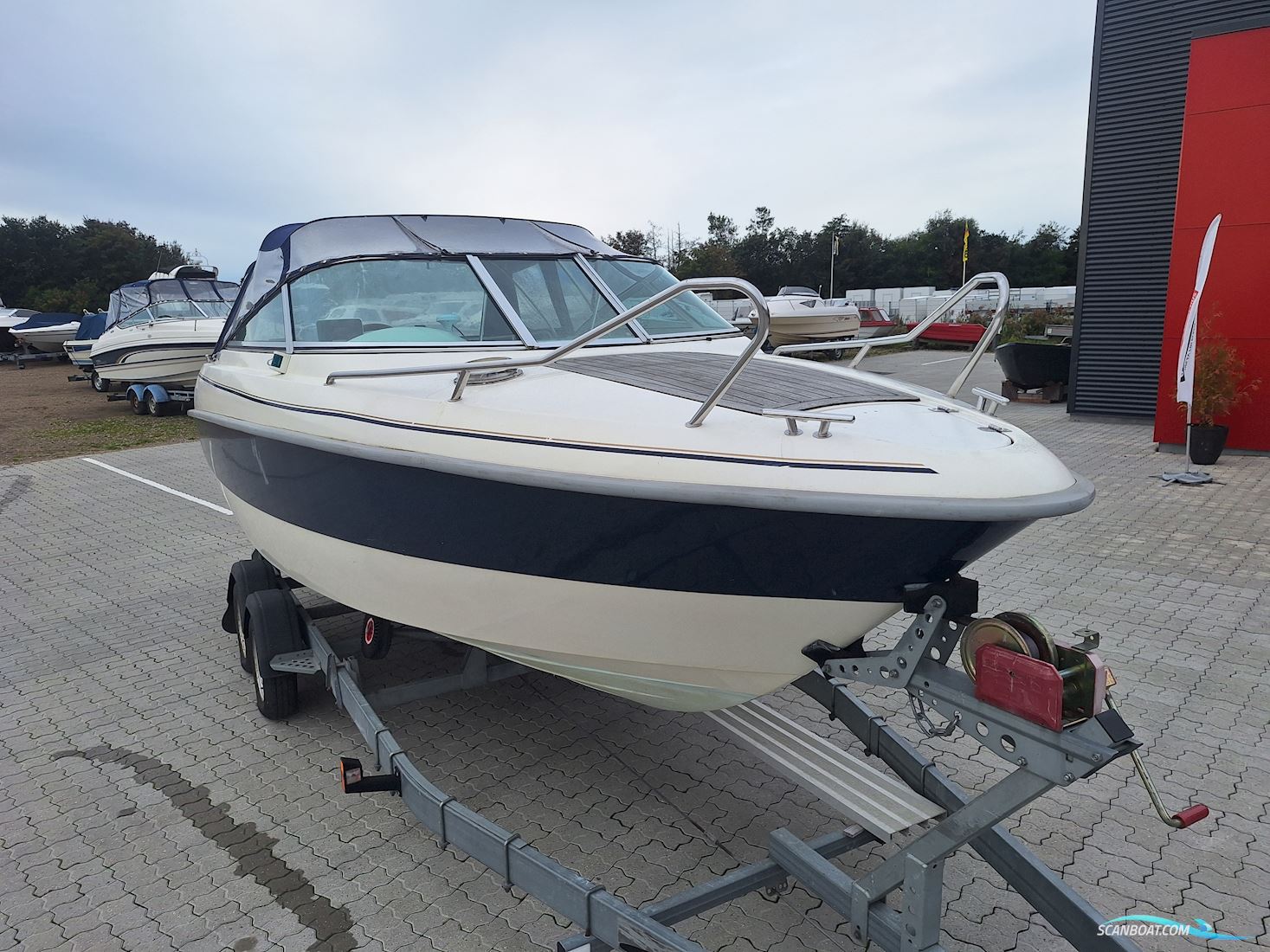 Yamarin 6110 DC