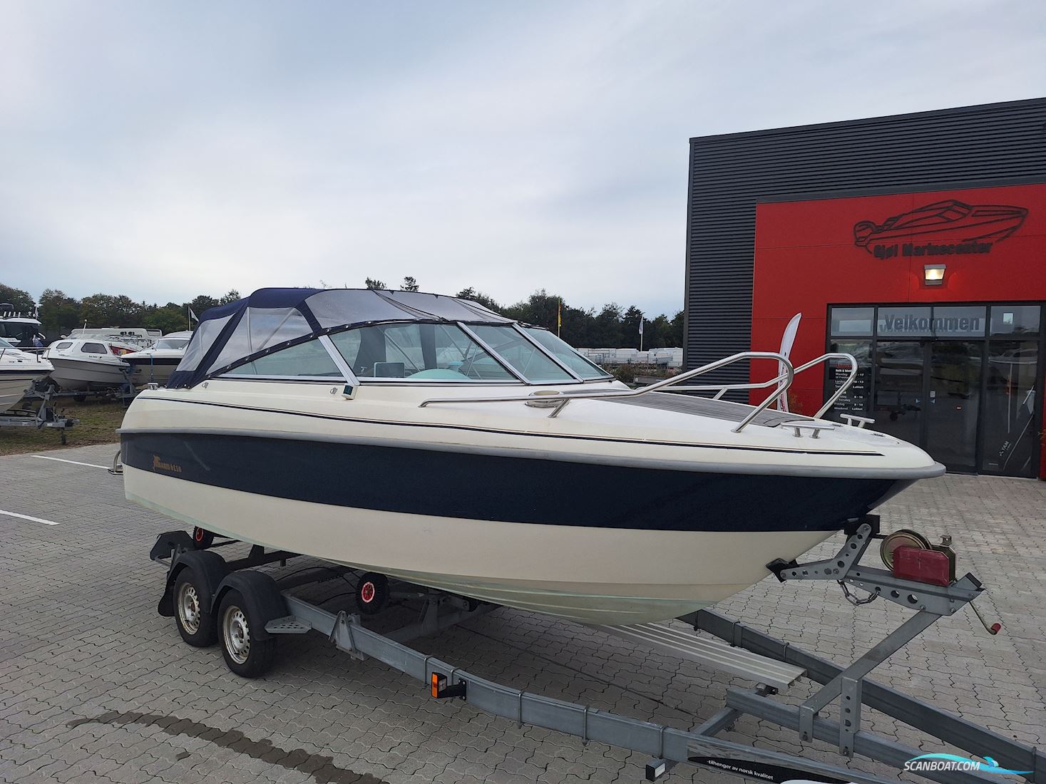 Yamarin 6110 DC
