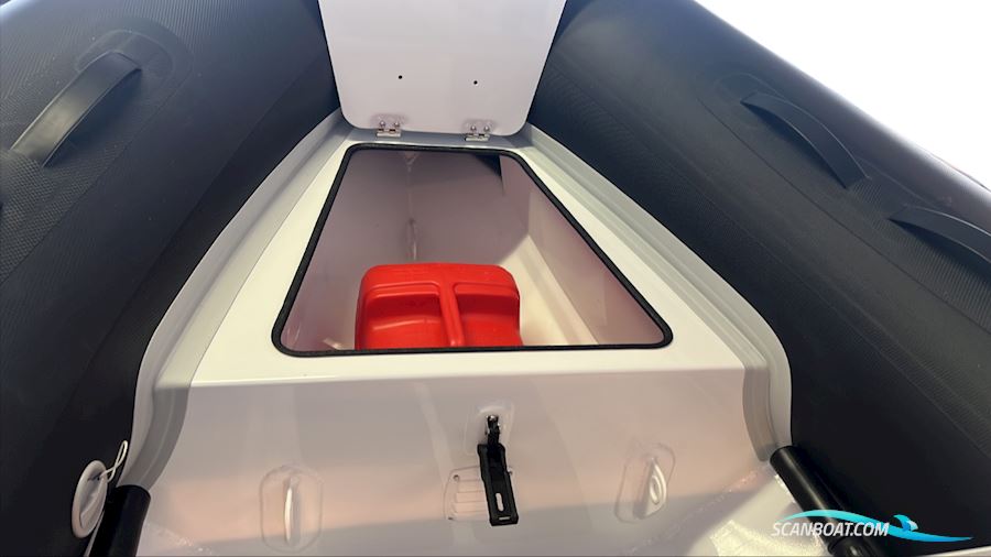 AB Inflatables - 9.5 AL