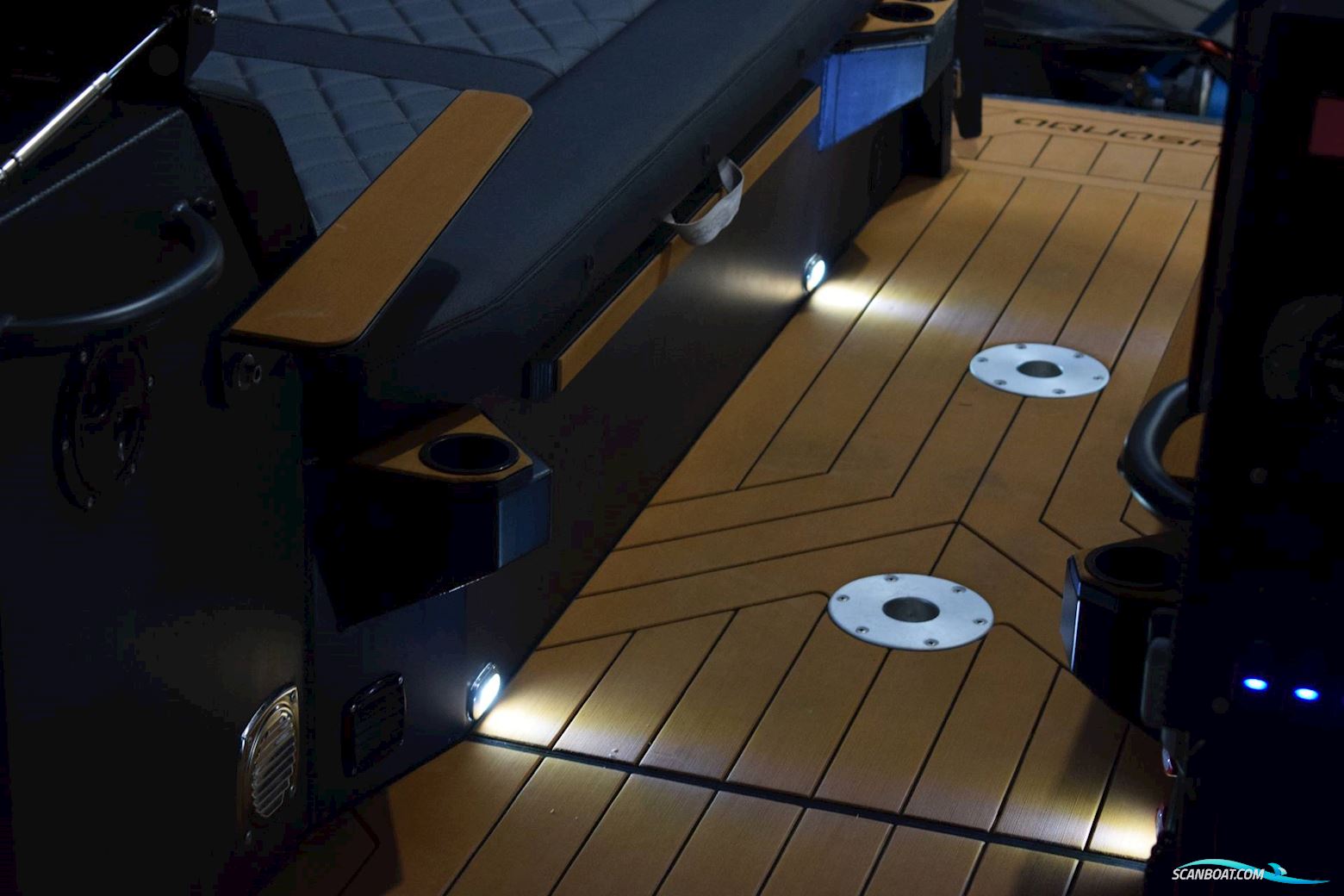 Aqua Spirit 7.0 Cruise  - 200 HK Yamaha/Udstyr