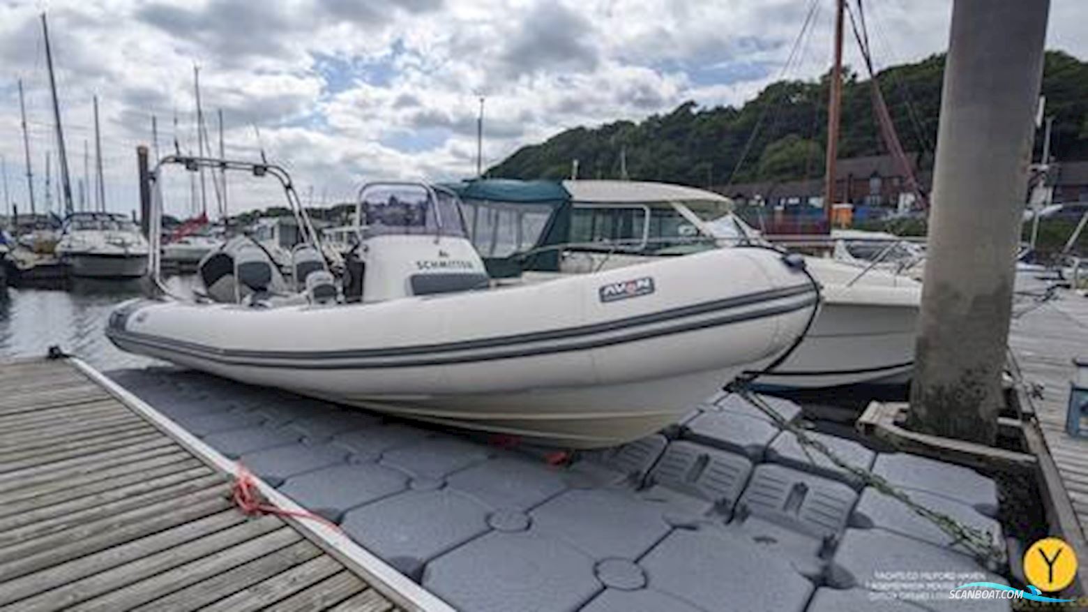 Avon Adventure 6.20 & Aqua-Dock Rubberboten en ribs 2007, met Honda motor, United Kingdom