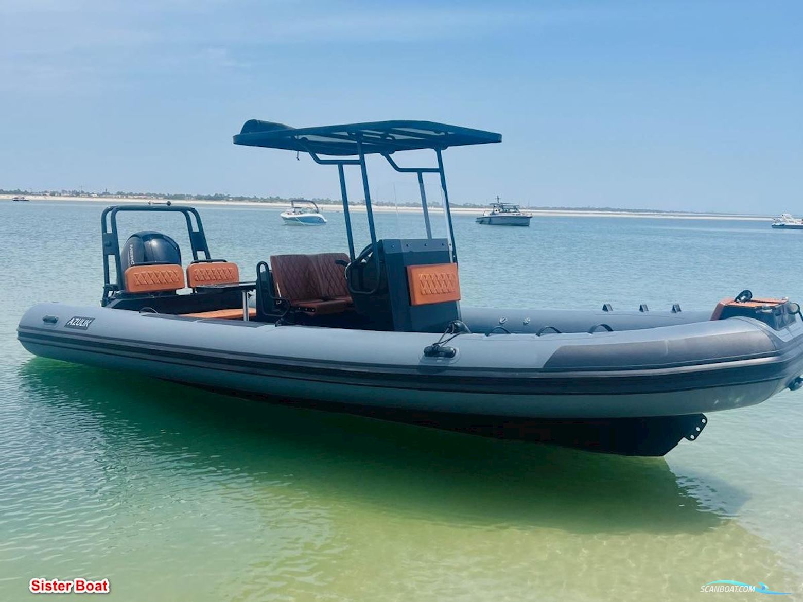 Azulik 700