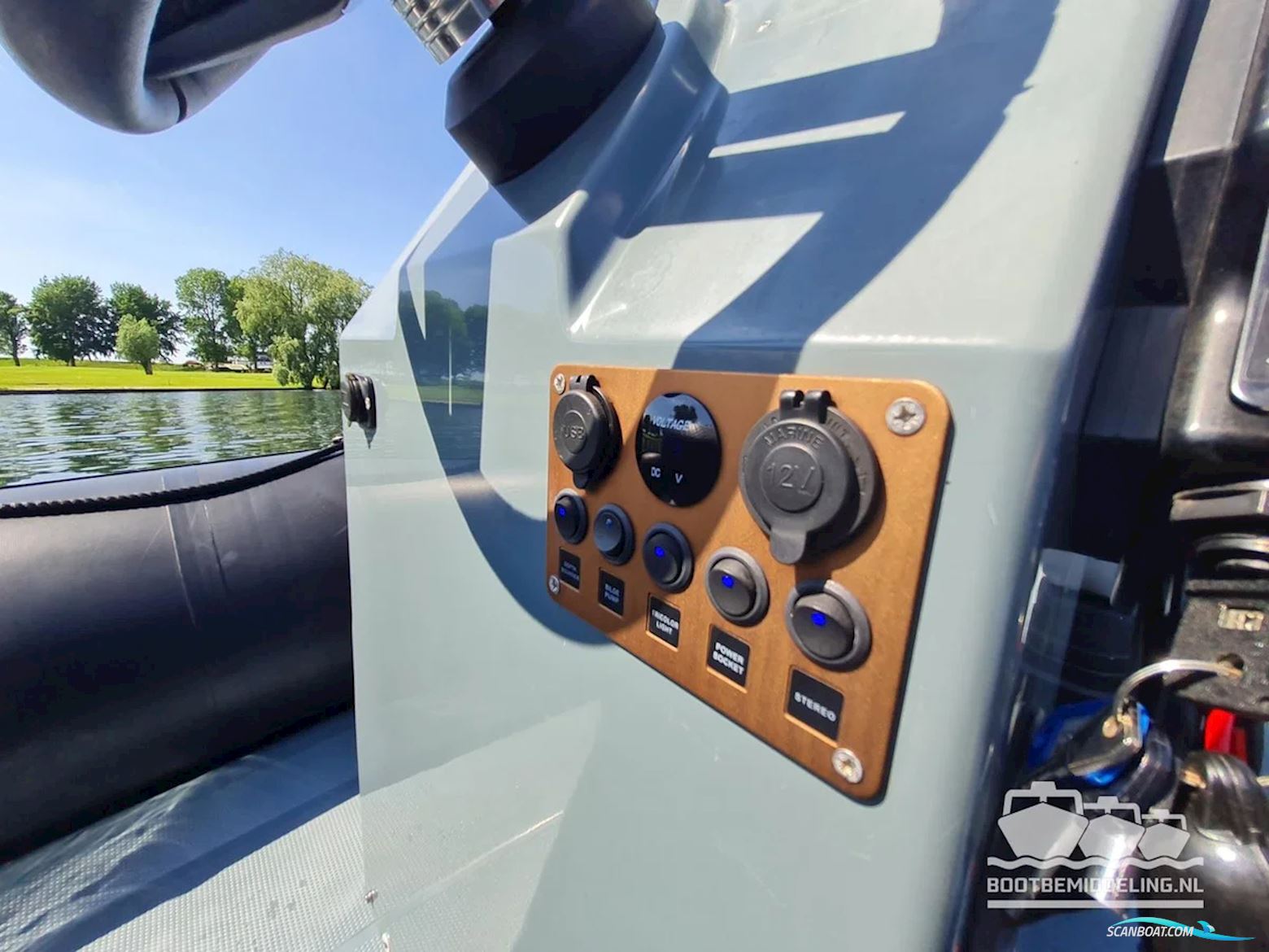 Bombard 500 Explorer