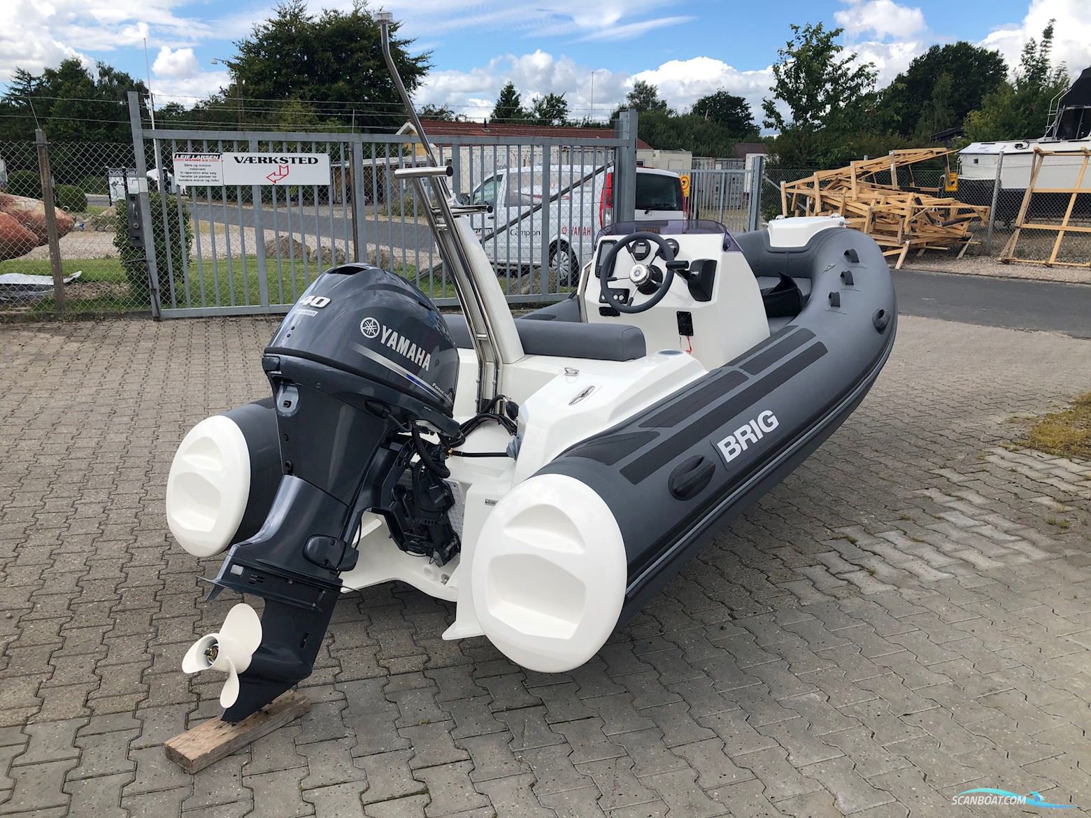 Brig E4 Eagle Luxus Rib Rubberboten en ribs 2025, met Yamaha F40Fetl motor, Denemarken
