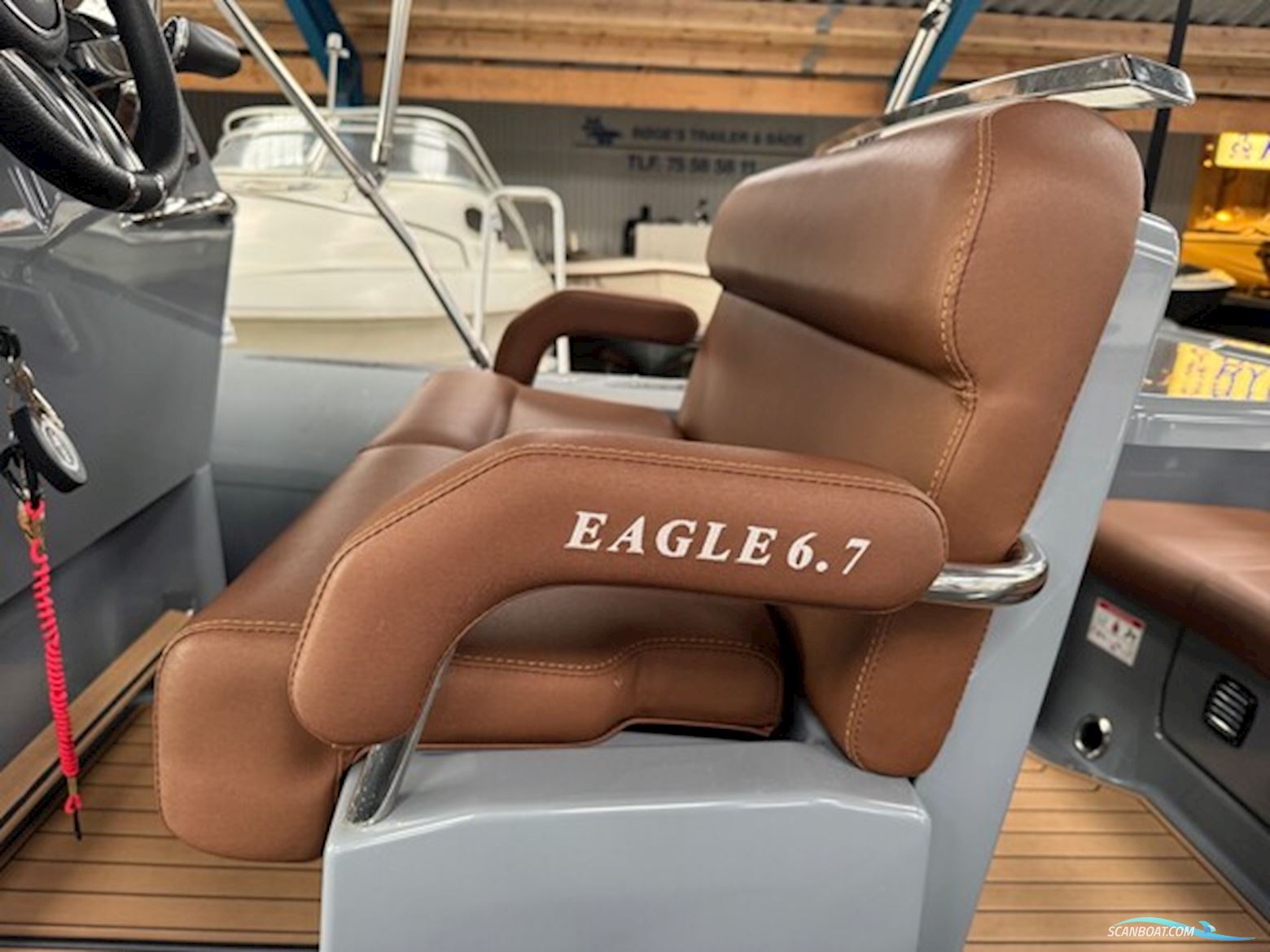 Brig Eagle 6,7 Rib Med F225 hk Mercury-Efi 4 Takt DS XL V6 3,4L og 2.000 kg Brenderup Bådtrailer.