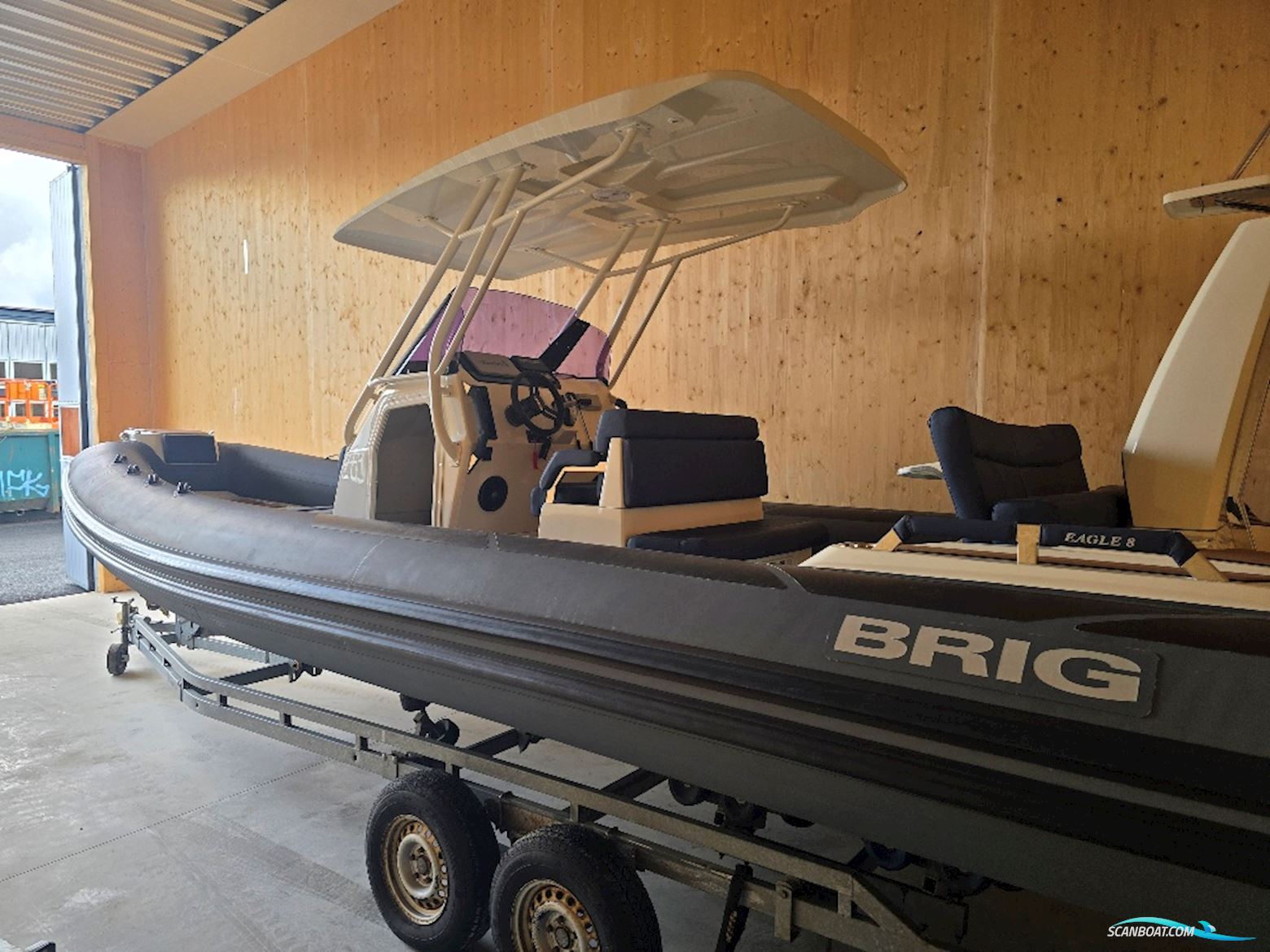 BRIG Eagle 8