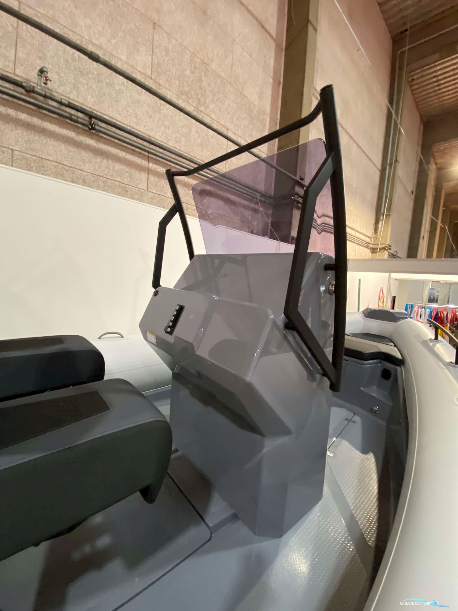 Grand D600 Active med Yamaha F100 Til omgående levering