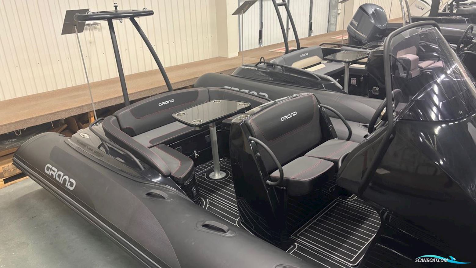 Grand Golden Line G650