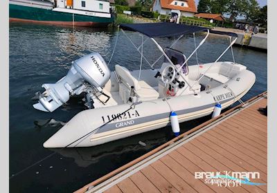 Grand Marine Modell Rubberboten en ribs 2013, met Honda motor, Duitsland
