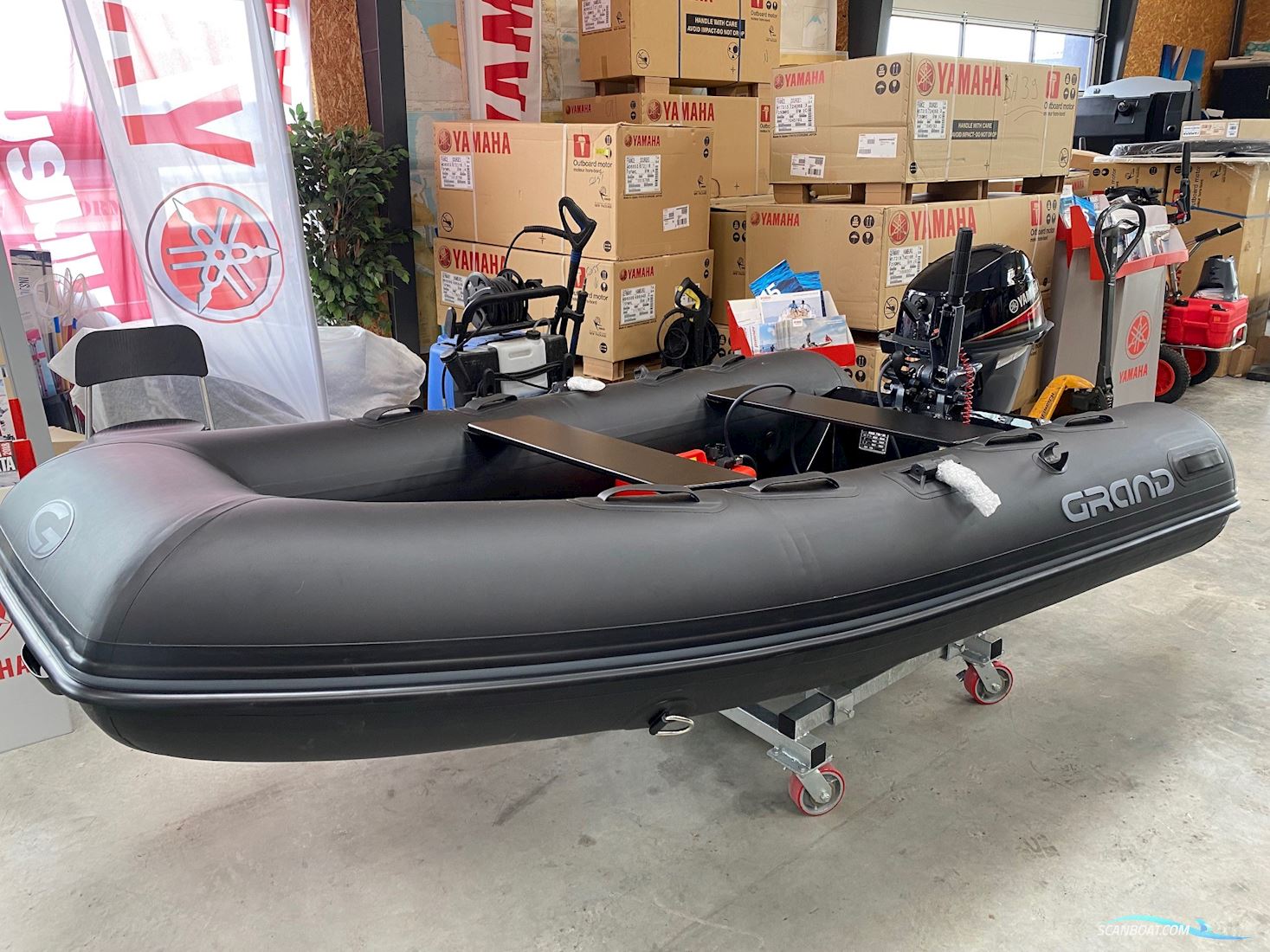 Grand S300 M/ Yamaha F9,9 Sport