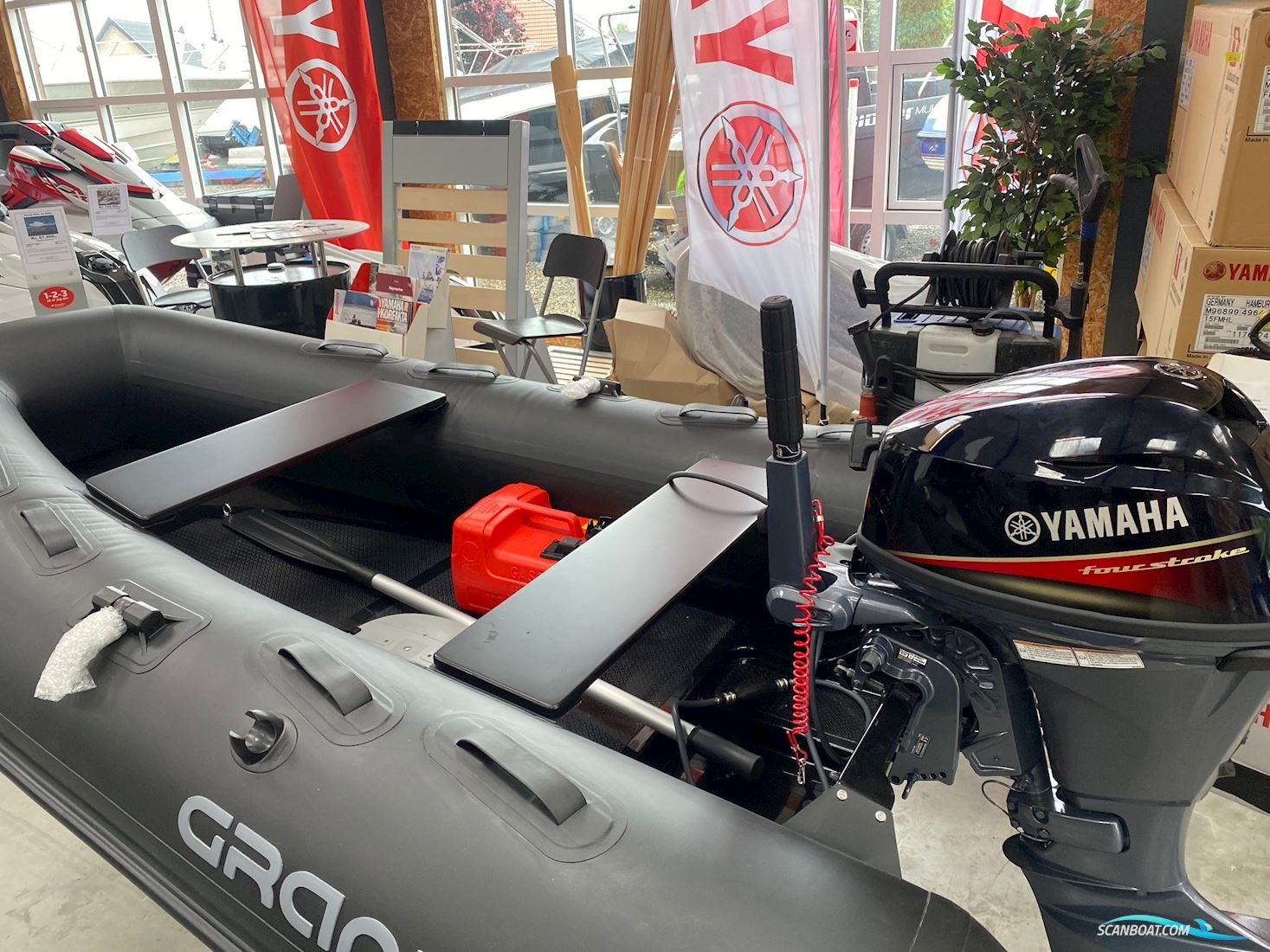 Grand S300 M/ Yamaha F9,9 Sport