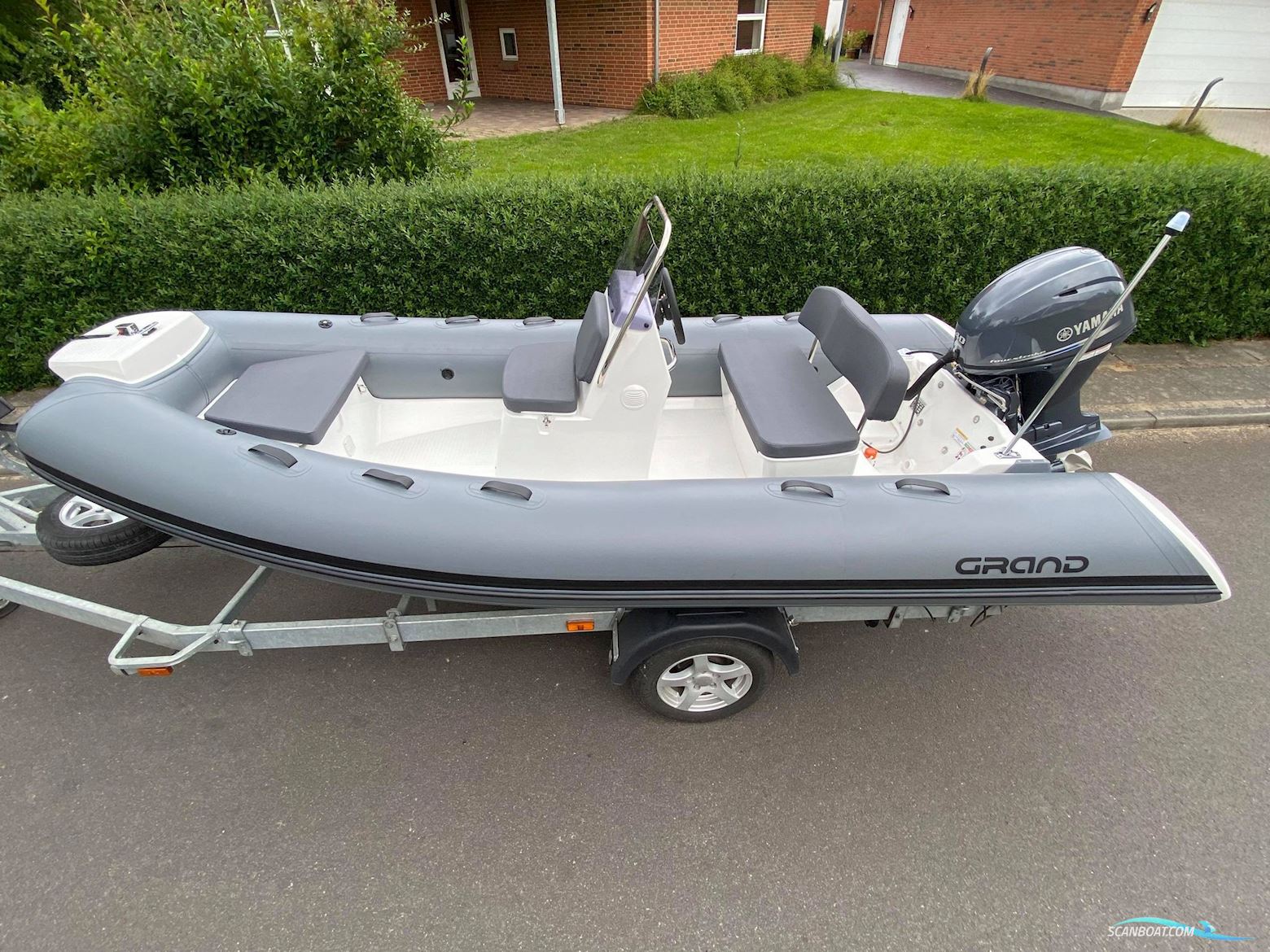 Grand S470NL med 40 hk Yamaha