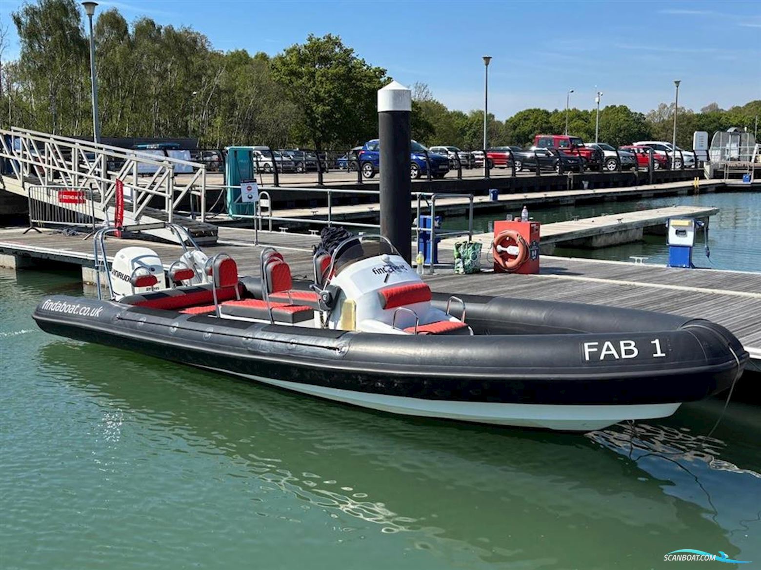 Ribeye 785 S Rib Rubberboten en ribs 2004, met 1 x Evinrude G1 Etec motor, United Kingdom