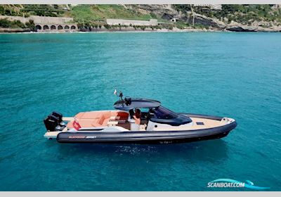 Sacs Strider 15 Rubberboten en ribs 2023, met Mercury motor, Italië