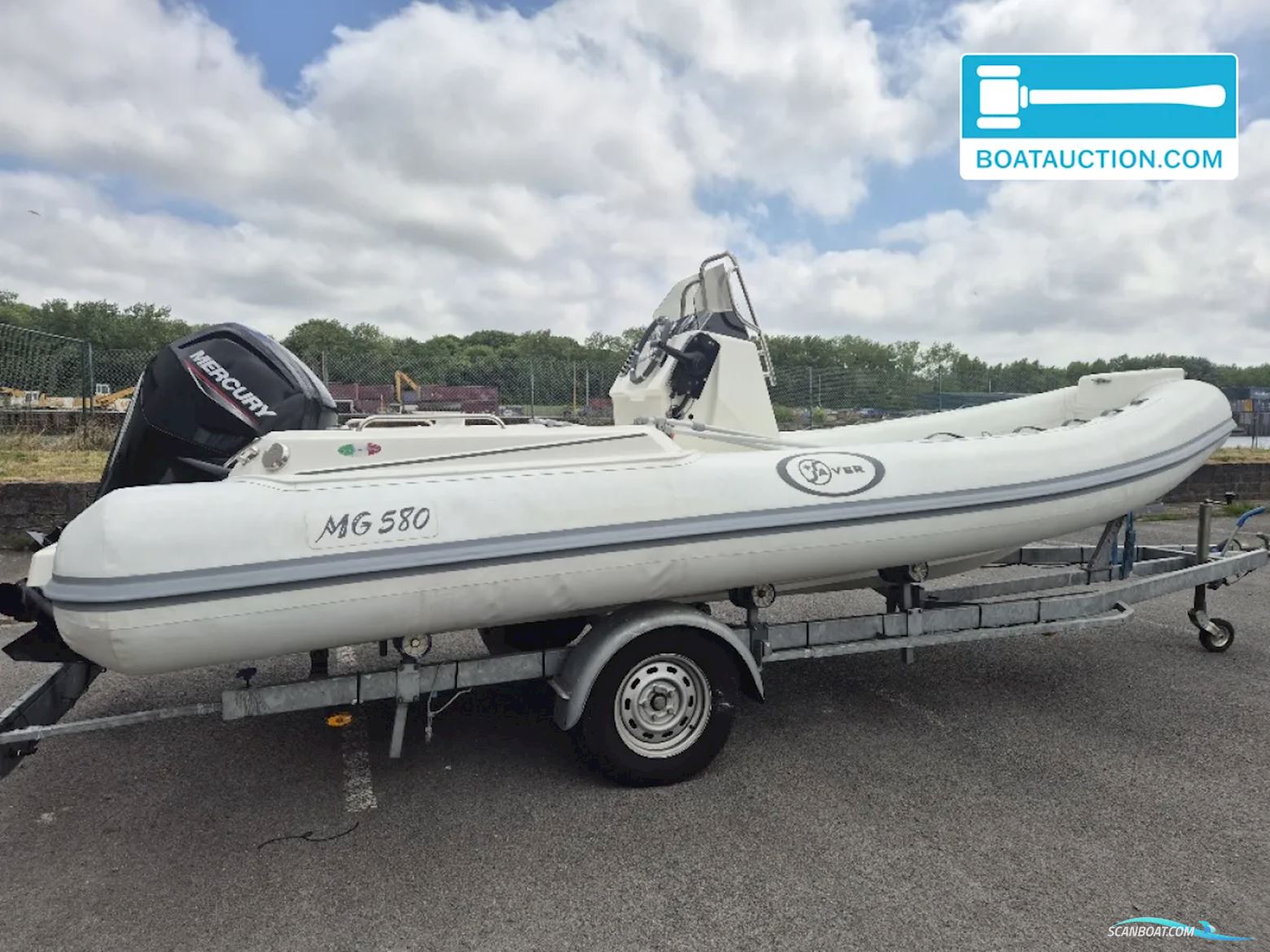 Saverboat 580MG Rubberboten en ribs 2017, met Mercury motor, België