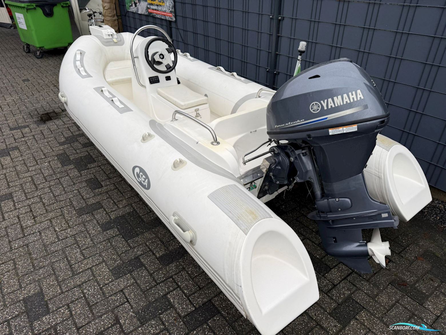 Sea Rib 390