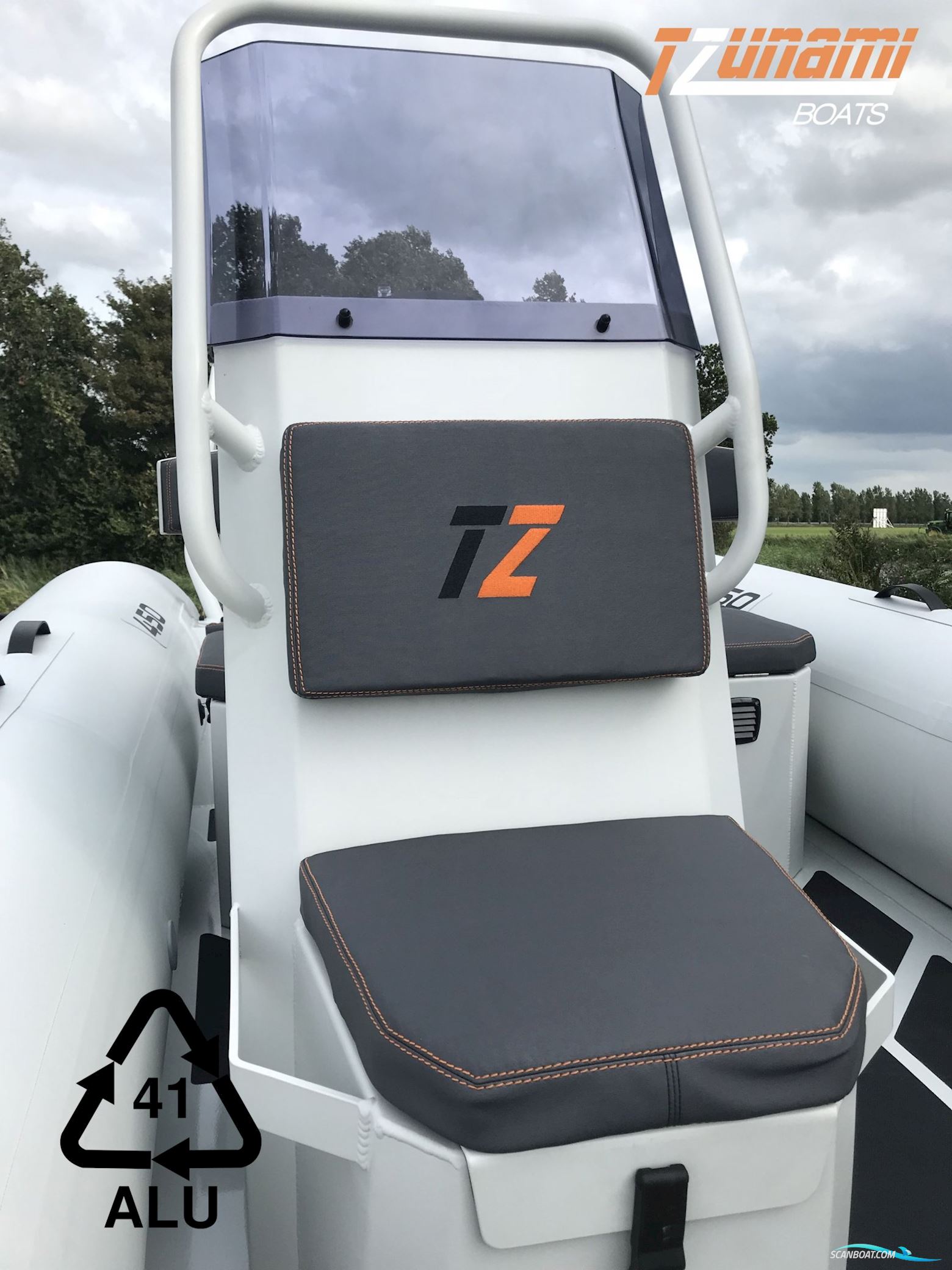 Tzunami Rib TZ 450 Tender