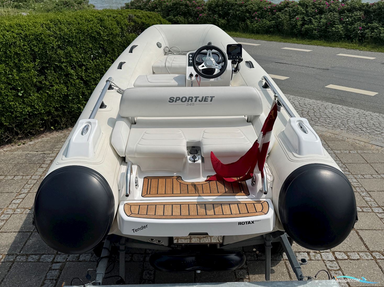 Williams 345 Rubberboten en ribs 2021, met Brp Rotax Ace 903 – 90hp motor, Denemarken