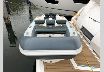 Williams Turbojet 325 Rubberboten en ribs 2017, met Weber motor, Duitsland
