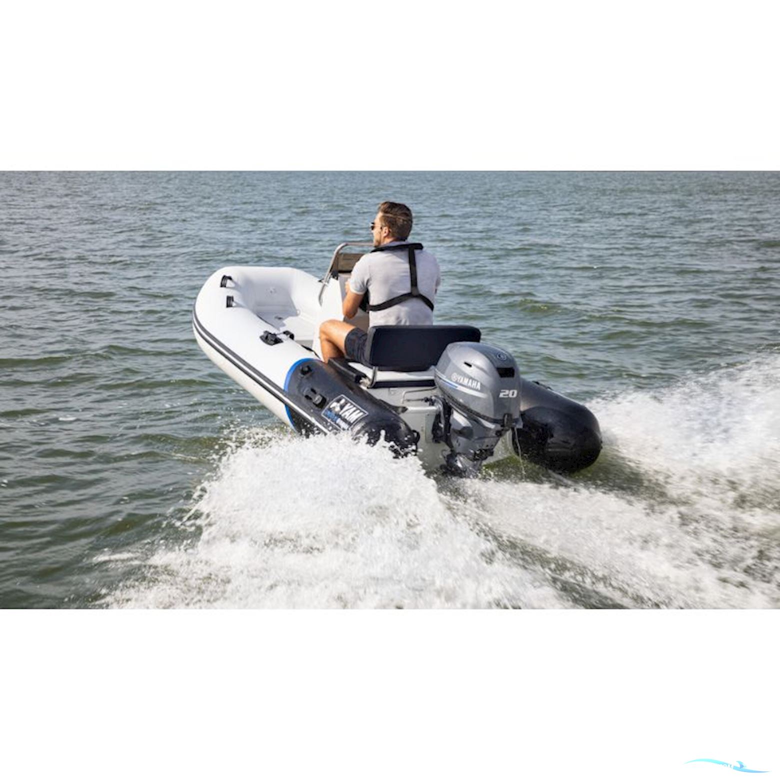 Yamaha YAM 310 TAf gummibåd med rorpind og F9.9HMHS påhængsmotor